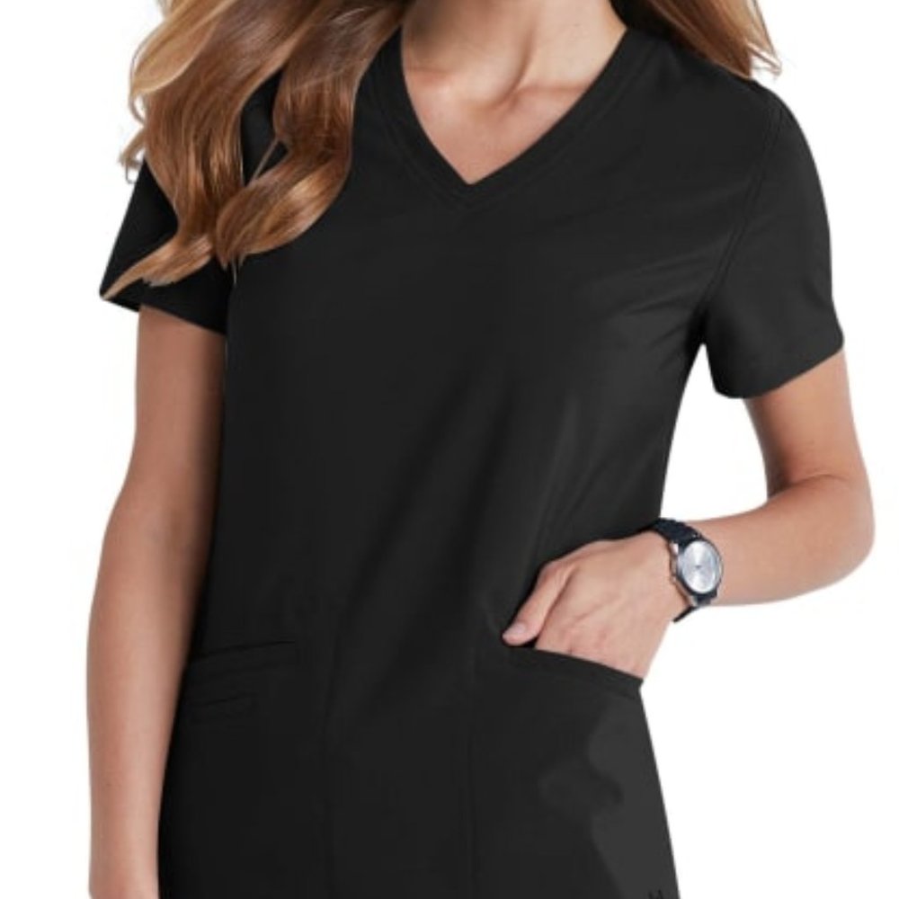 Women's Urbane Performance Scrub Set- Black